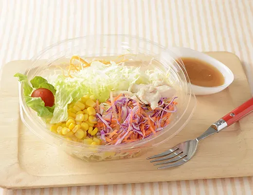 1食分の野菜が摂れる パリパリ麺のサラダ