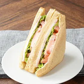트러플 마요 BLT 샌드위치