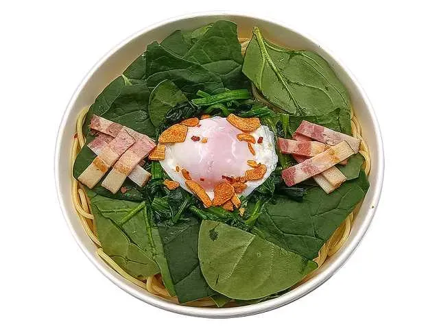 温玉ぺペロンチーノ 北海道せたな町産ほうれん草使用