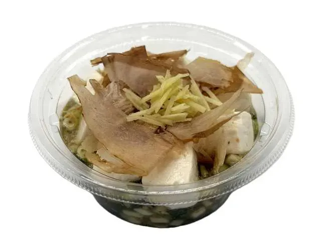 冷たいまま食べる山形だしと豆腐