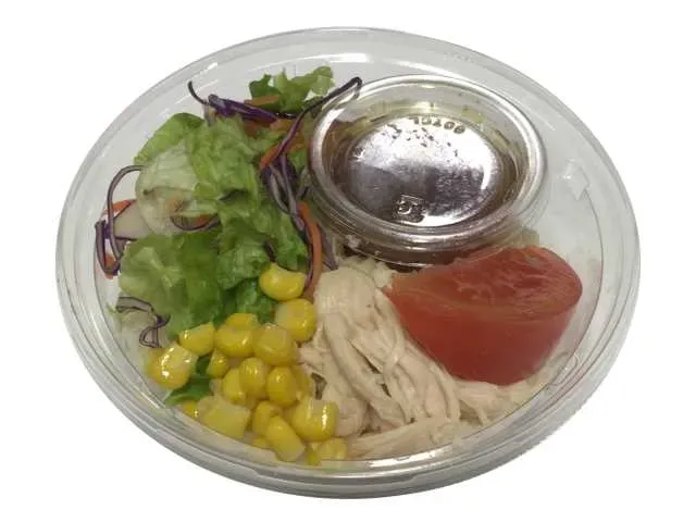 Ramen Salad with Steamed Chicken and Colorful Vegetables