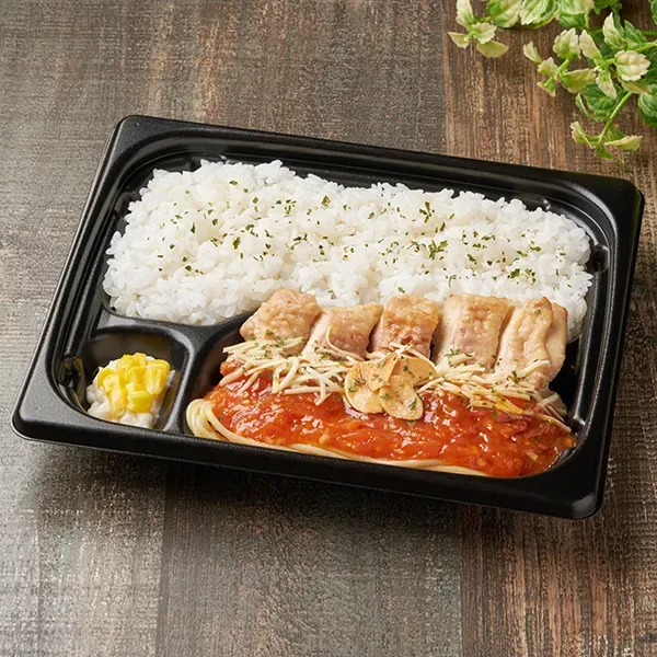 二段仕込みのチキンステーキ弁当
