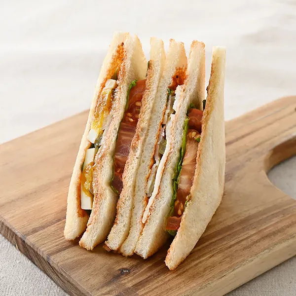 Thick-Cut Tomato Clubhouse Sandwich