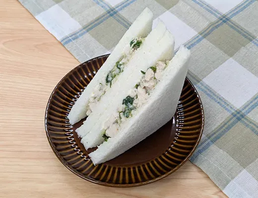 소금 닭고기 샌드위치