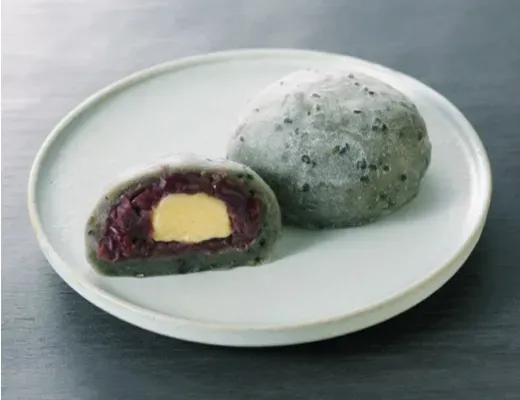 Sesame Daifuku (Red Bean Paste & Butter)