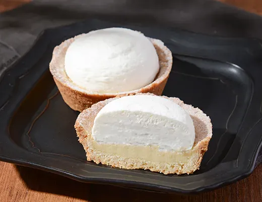 Fluffy 2-Layer Rare Cheese Tart