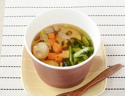 食物繊維が摂れる 地鶏出汁きかせた和風スープ