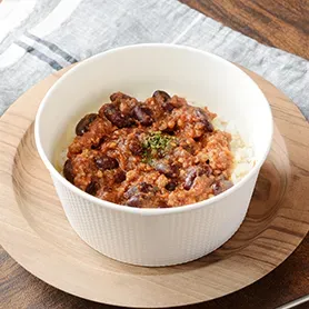 칠리 콘 카르네 라이스 (찰보리 포함)