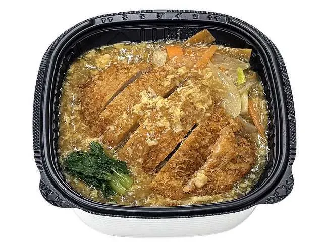 오키나와 한정 중화풍 가츠동