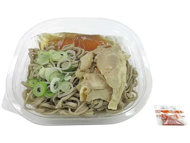 若鶏の冷たい肉そば