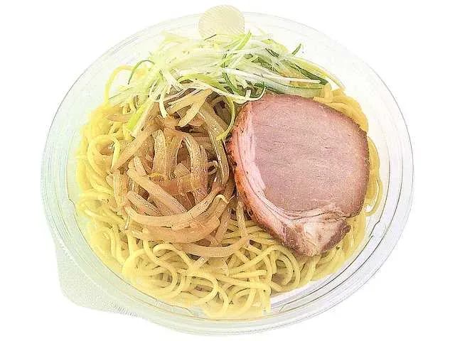 Cold Sapporo Soy Sauce Ramen with Fragrant Soup