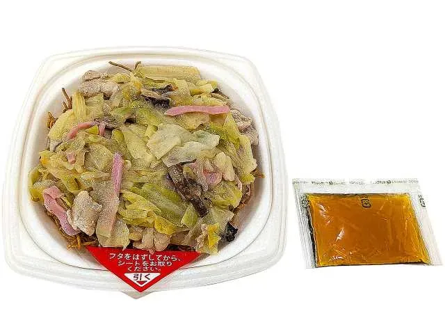 Crispy Fried Noodles with Starchy Sauce and Sweet Vinegar