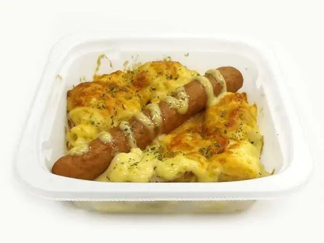 ソーセージとポテトのマヨネーズ焼き