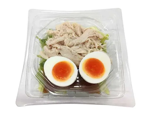 たんぱく質が摂れる鶏むね肉サラダ