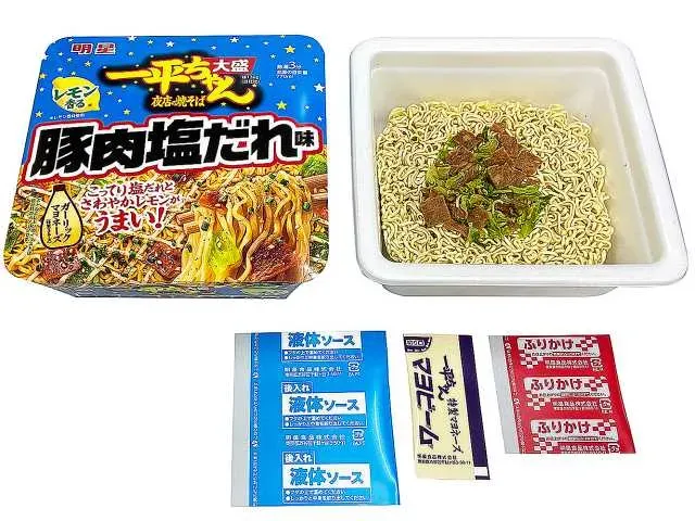 MYOJO IPPEI-CHAN Yomise no Yakisoba Large Pork Salt Sauce Flavor