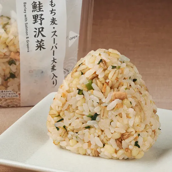 Rice Ball with Glutinous Barley & Super Barley (Salmon & Nozawana Green)