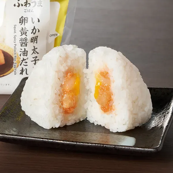 いか明太子と卵黄醤油だれおむすび