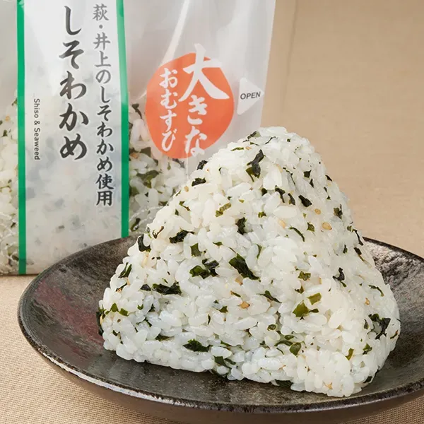 大きなおむすび しそわかめ