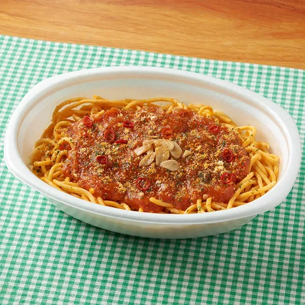 内容量600gオーバー! トマトとニンニクのパスタ