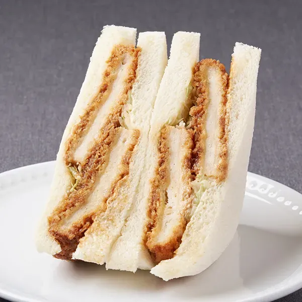 ソースチキンカツサンド