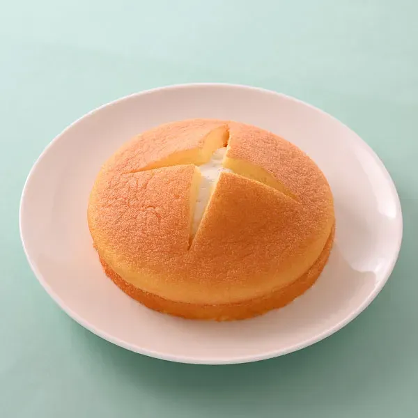 Double Cream Sandwich (Whipped Cream & Custard)