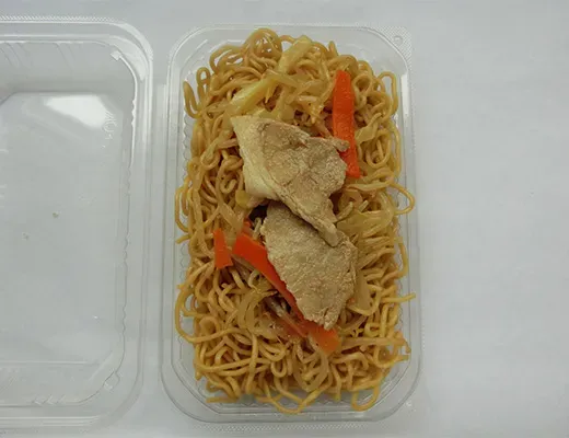 スタミナ源たれ使用 焼そば
