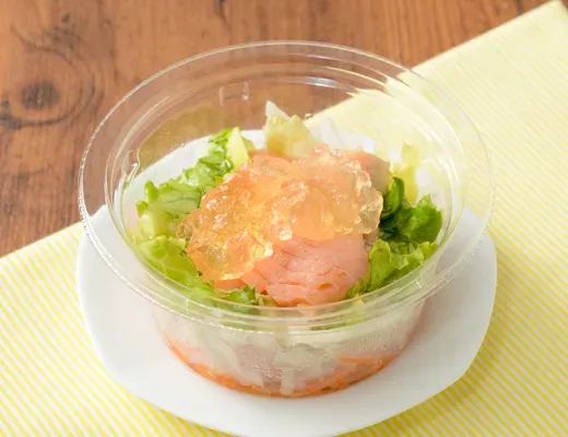 레몬 쥬레로 즐기는 연어 카르파초