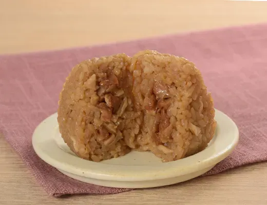 らぁ麺おかむら監修 チャーシューおにぎり(白ねぎ入り)
