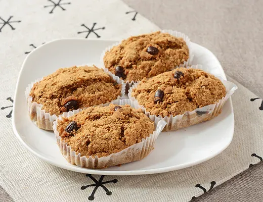 Kinako-Dusted Brown Sugar Red Bean Steamed Bread (4 Pieces)
