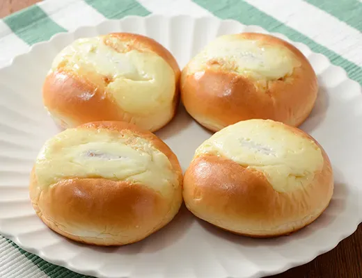 Coarse-Ground Sausage Bread (4 Pieces)