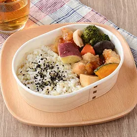 닭튀김 흑초 앙카케 도시락 (찰보리밥)