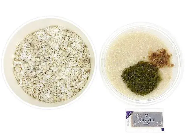 Mekabu Seaweed and Grated Yam Bowl (Barley Rice) Made with Sanriku Mekabu