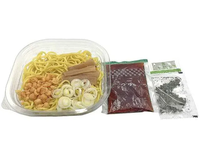 そばつゆ仕立てのぶっかけざる中華