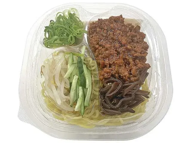 냉 탄탄멘 고기 미소