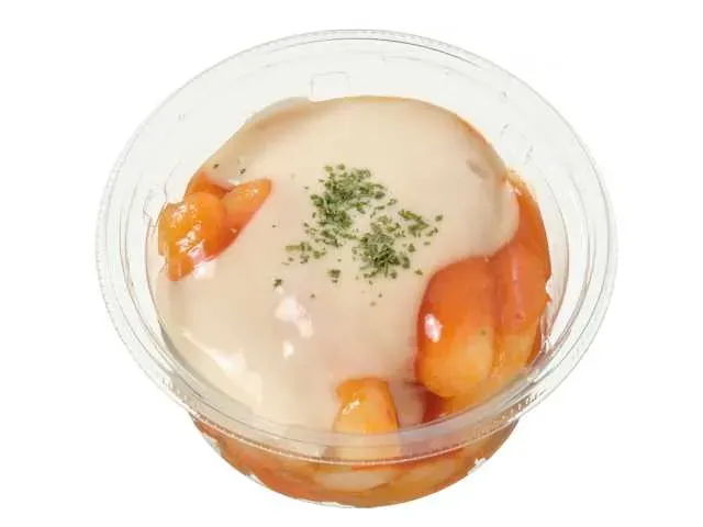 차갑게 먹는 늘어나는 치즈 떡볶이