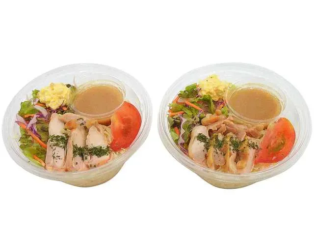 ローストチキンのパスタサラダ