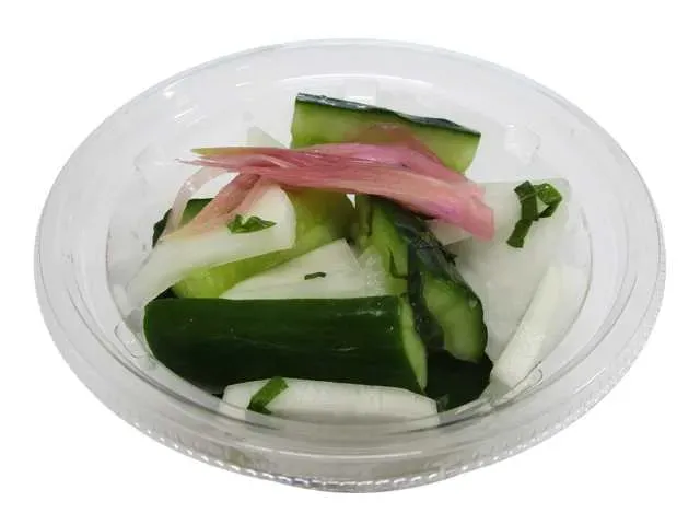 시소 향 가득한 양념 오이 무