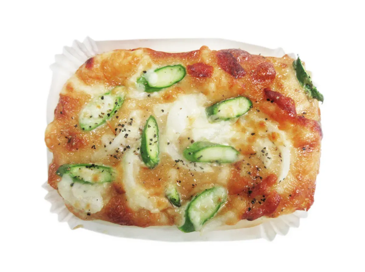 Asparagus and Onion Bread Made with Kamiina Asparagus
