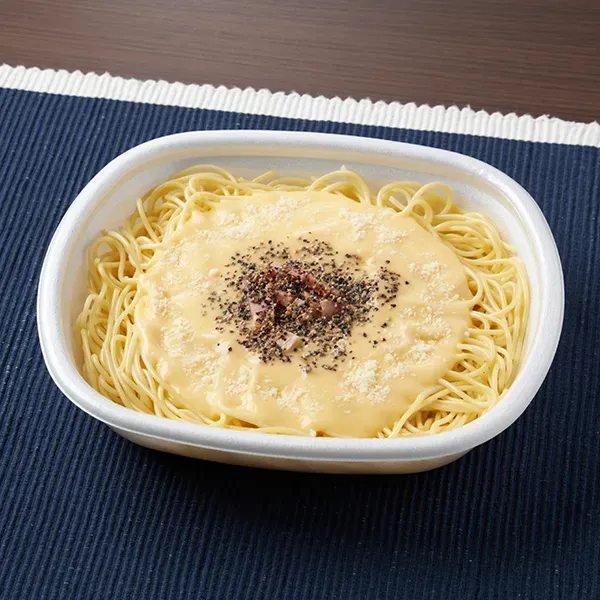 大盛 カルボナーラ