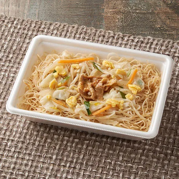 Stir-Fried Rice Vermicelli with Pork and Vegetables