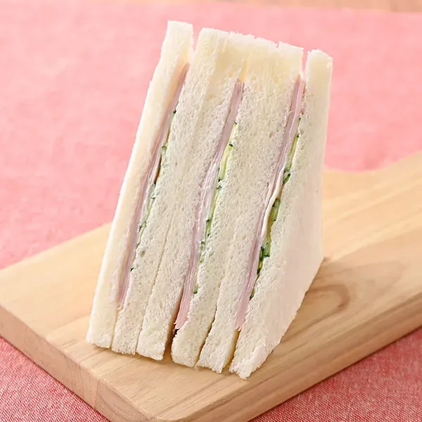 Juicy Ham Sandwich