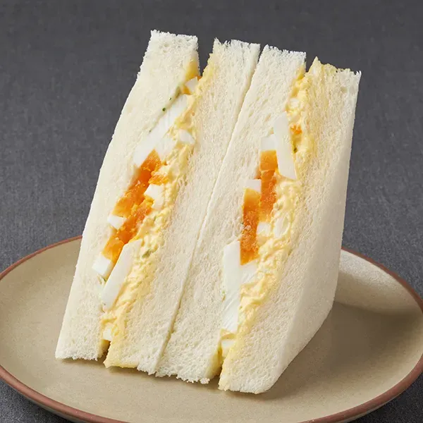 大きなサンド たまごづくし