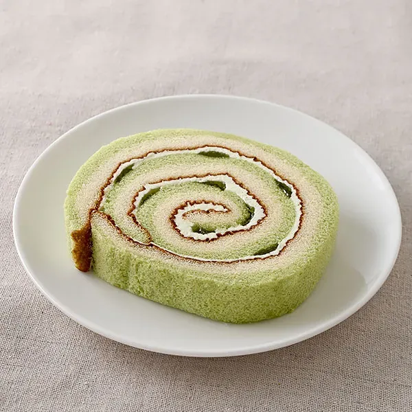Shine Muscat Roll Cake