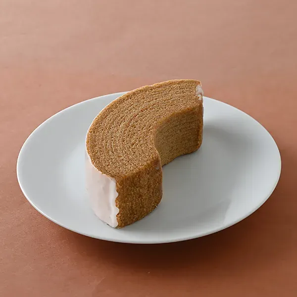 Chilled Moist Caramel Baumkuchen