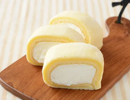 Mochi-Texture Roll Cake (with Hokkaido Heavy Cream) 3 Pack