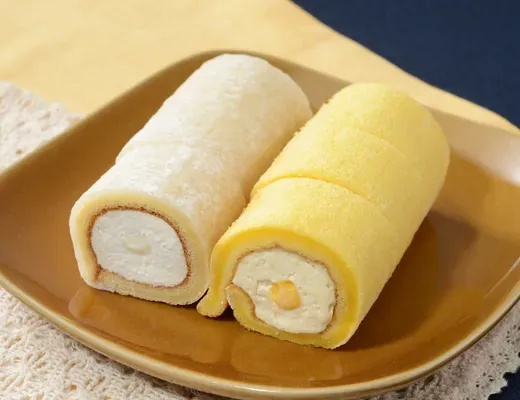 Tsukimi Mini Chewy Roll Cake (Vanilla & Custard)