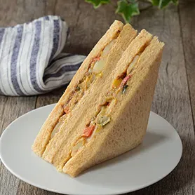 Summer Vegetable Spicy Curry Sandwich