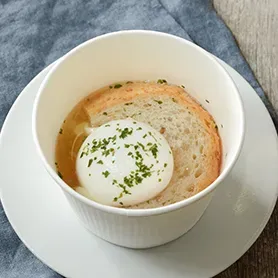 とろーりたまごのオニオングラタン風スープ