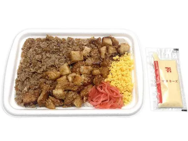 Melt-in-Your-Mouth Roasted Pork Rice Glutinous Barley Made with Hokkaido Pork