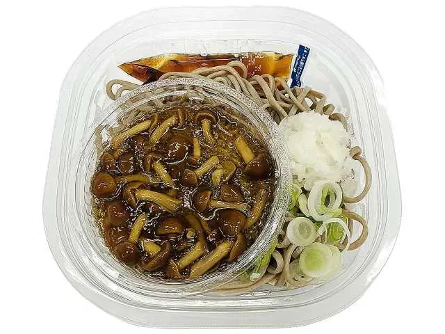 Country-style Soba with Nameko Mushrooms & Grated Daikon Radish (Fukushima Nameko)